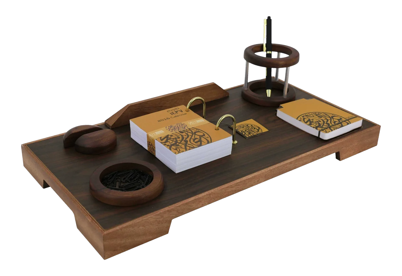 Calendar set with raised dark base, royal desk calendar, item 16EC03